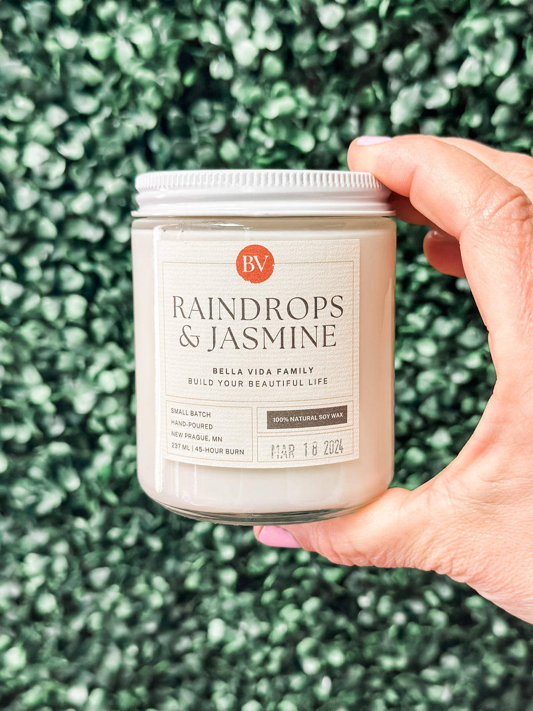 Raindrops & Jasmine 8oz Soy Candle